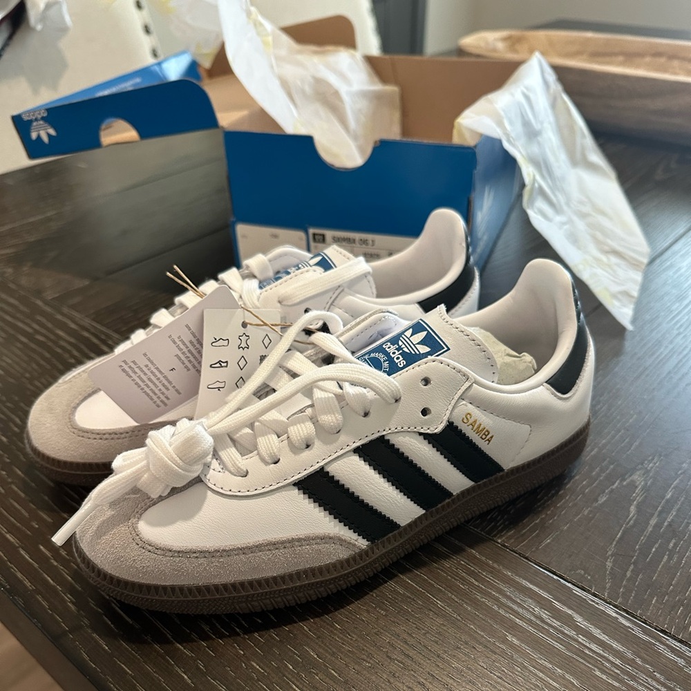 NWT Adidas Sambas NEVER WORN